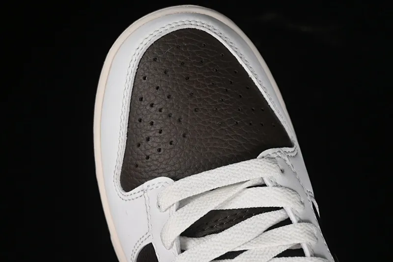All categories Nk SB Dunk series Nk SB Dunk Low low-top sneakers Nk Dunk Low "Baroque Brown" reverse mocha SB low-top casual sneakers HF4292-100